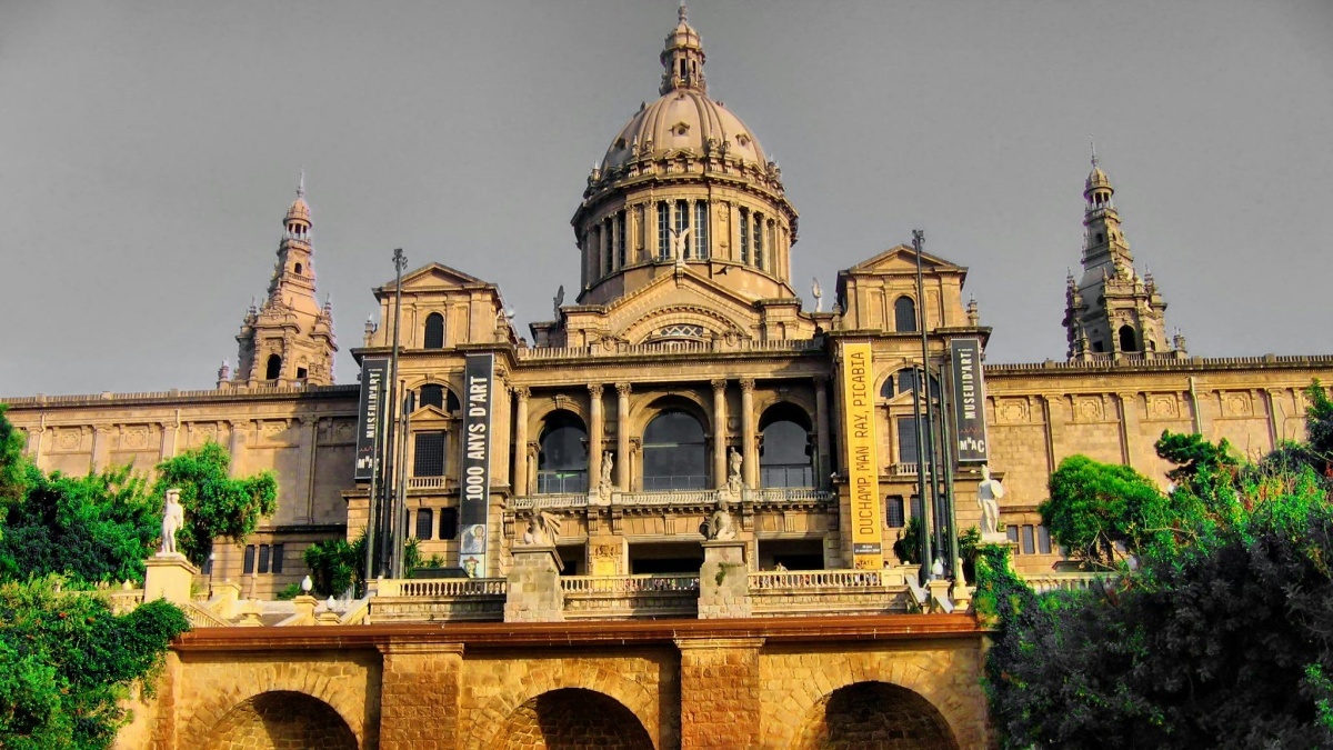 Sri Lankan Brands Negotiating Pinterest Influencer Deals in Azerbaijan: Insider Tips