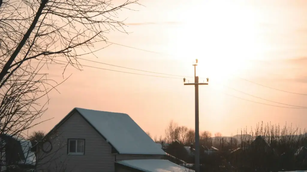 Tunisia Discord නිර්මාණකරුවන් හඳුනාගැනීමේ ක්‍රම, practical outreach playbook එකක් — කොහොම collaboration design කරලා co-branded product drops කරන්නේ කියලා සිංහලෙන්.