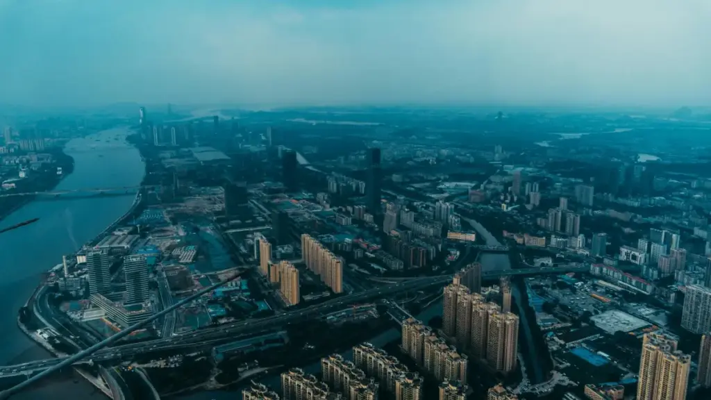 Denmark බ්‍රෑන්ඩ් Amazon හරහා contact කර sponsors විශ්වාස ගත්‍තා හැටි, practical step-by-step local tips, negotiation playbook සහ privacy/packaging insights.